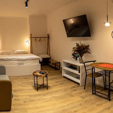 Blloku Studio Apartament Tirana Buitenkant foto